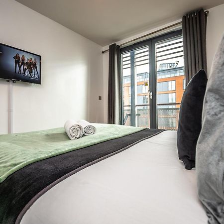 Amazing New Arcadian Centre - 1Bdr - Balcony & Parking Appartement Birmingham Buitenkant foto