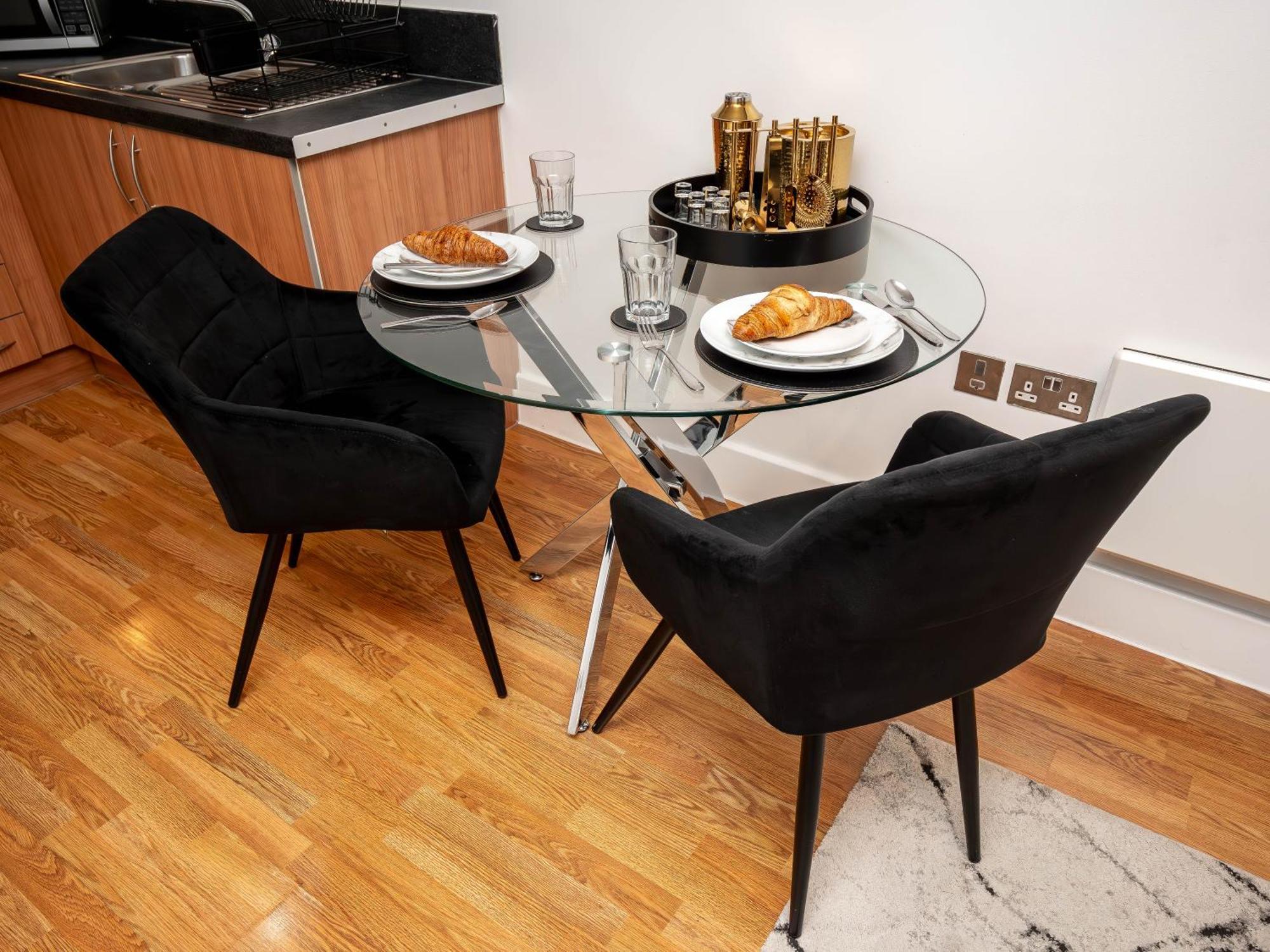 Amazing New Arcadian Centre - 1Bdr - Balcony & Parking Appartement Birmingham Buitenkant foto